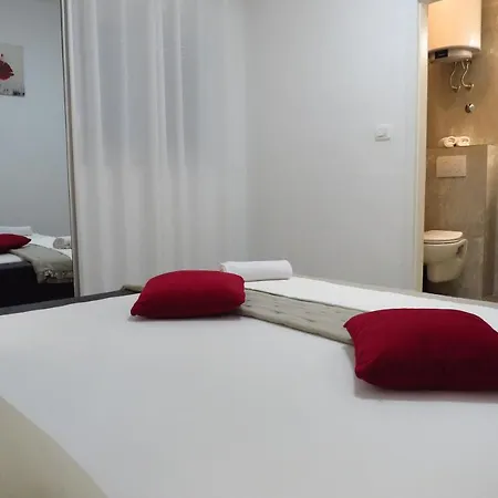 Apartman Niko Apartament *
